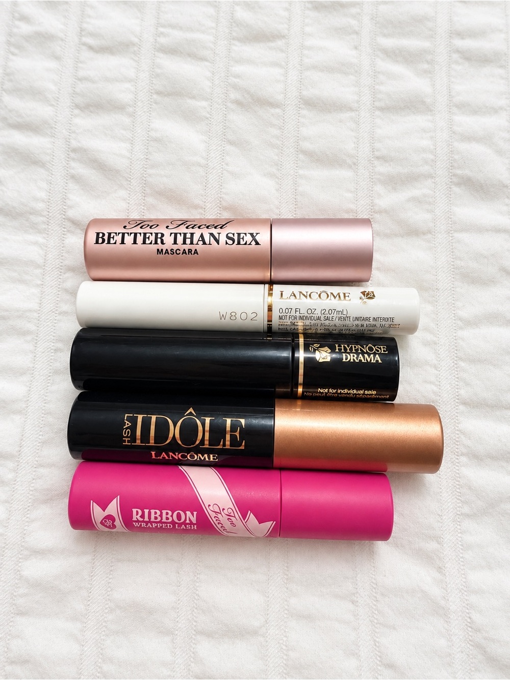 Mascara set travel size too faced,Lancôme idole,too faced ribbon